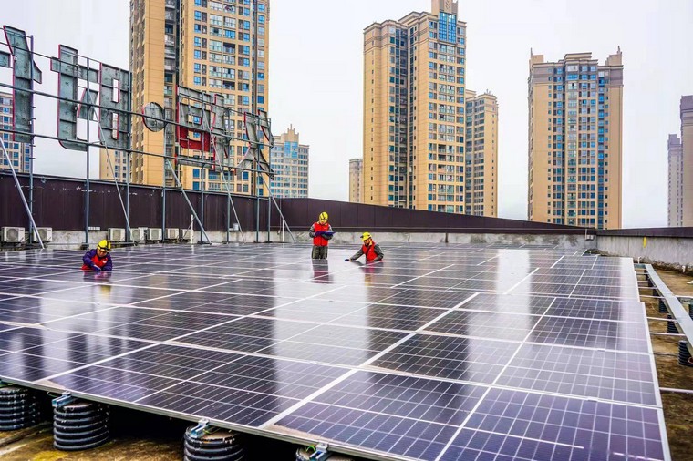 光伏發(fā)電晚上都顯示正常是有故障嗎？夜晚是怎么解決用電問題？